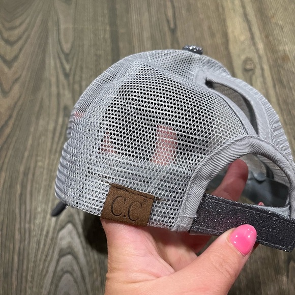 CC Cap Baseball Trucker Hat Summer Mesh Glitter Ponytail Gray One Size - Picture 4 of 4